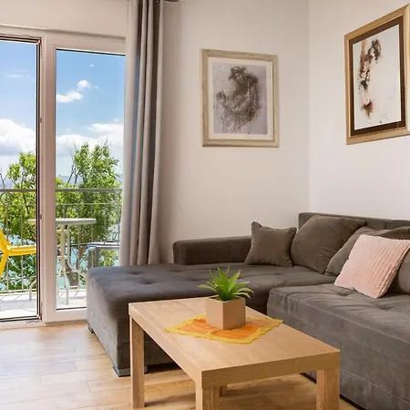 Val Apartamento Duće